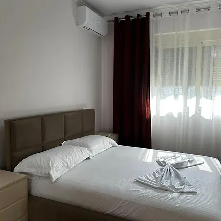 Vlora Apartaments Appartamento *